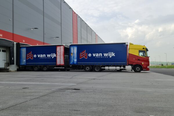 E van Wijk Romania - Transport marfa - Transport de volum